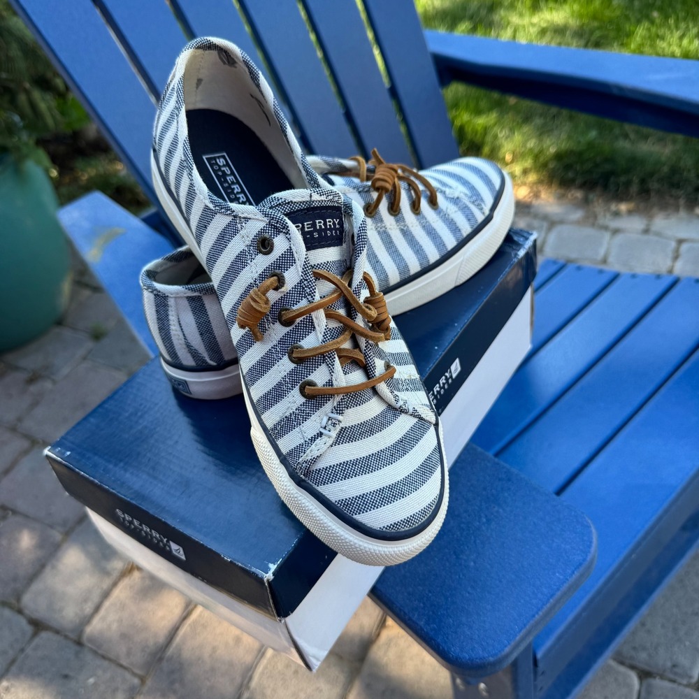 Sperry Top-Sider Seacoast Navy Breton Striped Canvas Sneakers Womens 8 STS91564